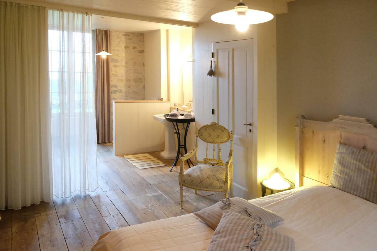Le Couvent De Neuviale Bed & Breakfast Parisot  Exterior foto