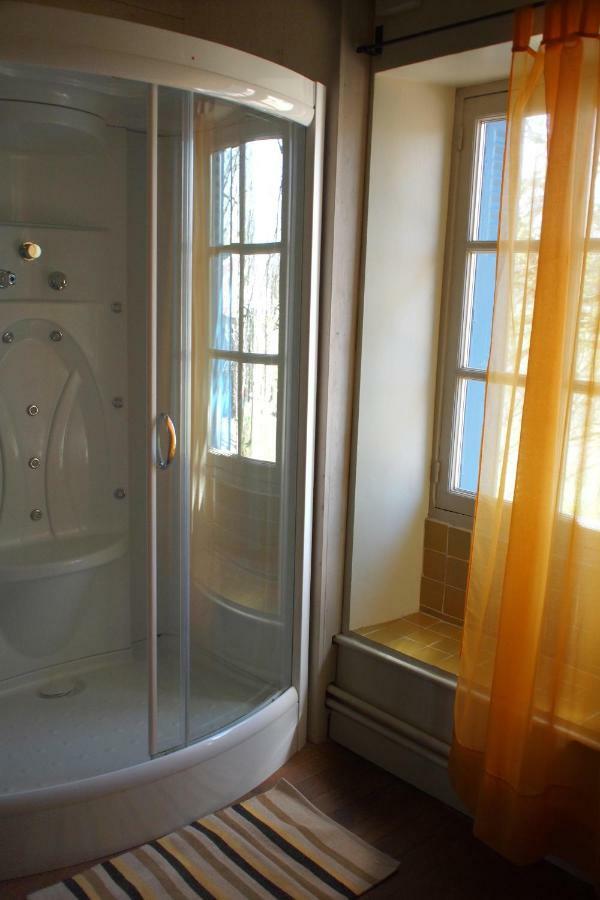 Le Couvent De Neuviale Bed & Breakfast Parisot  Exterior foto